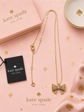 Kate Spade Gold Bow Necklace NWT ♠️🎀 Crystal Bow Pendant Necklace